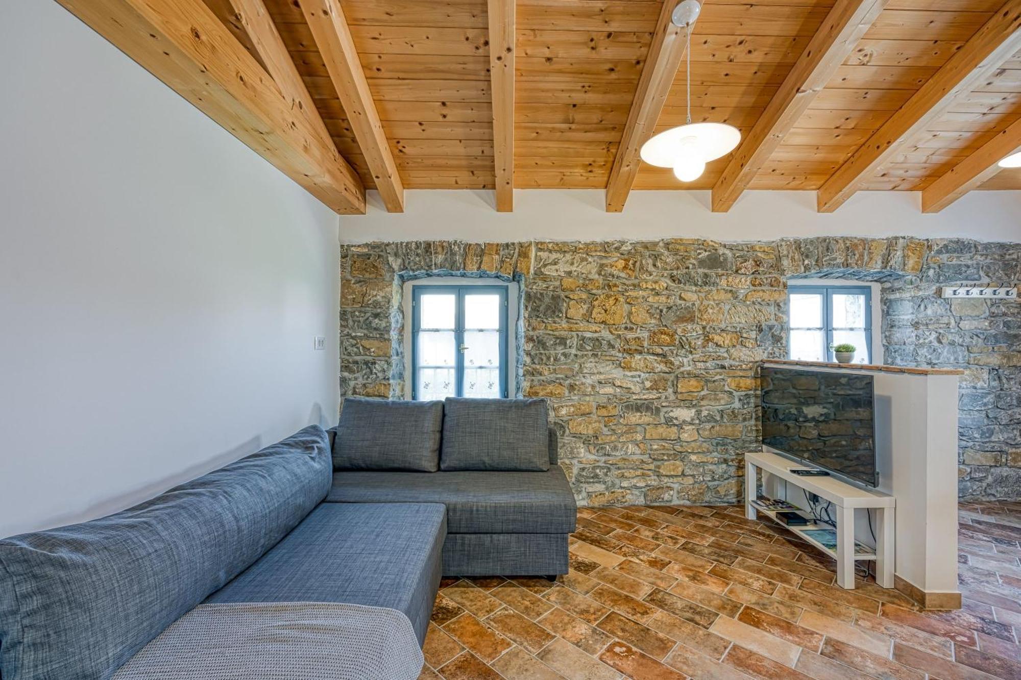 Апартаменты Istrian Casa Pr Marici Pobegi Экстерьер фото