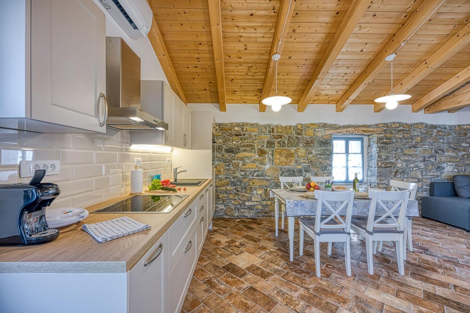 Апартаменты Istrian Casa Pr Marici Pobegi Экстерьер фото