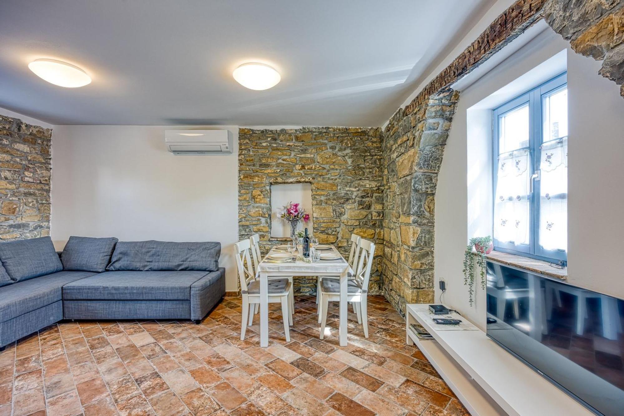 Апартаменты Istrian Casa Pr Marici Pobegi Экстерьер фото