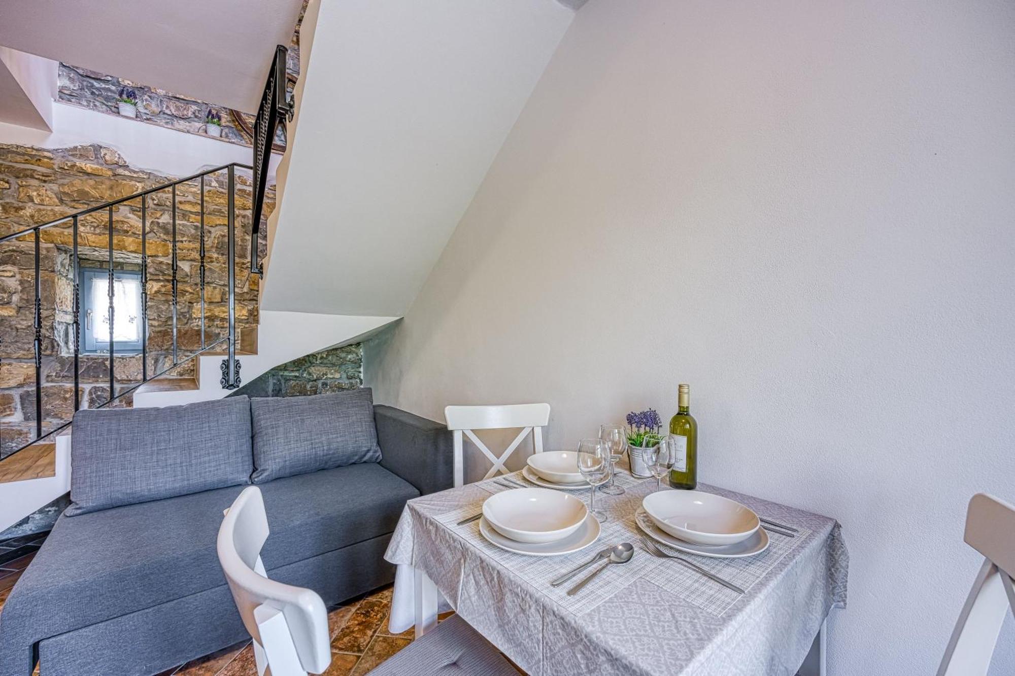 Апартаменты Istrian Casa Pr Marici Pobegi Экстерьер фото